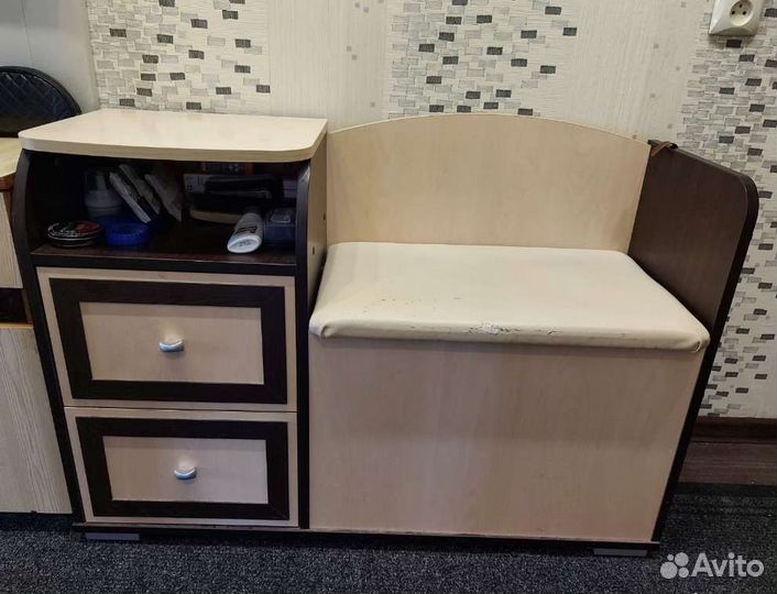 Тумба в прихожую