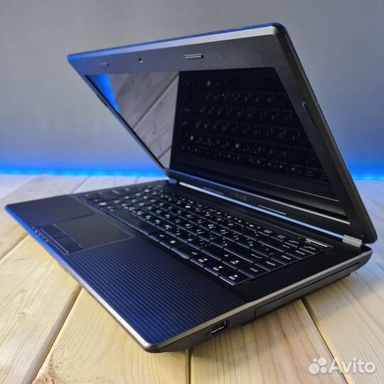 Ноутбук Asus X44H