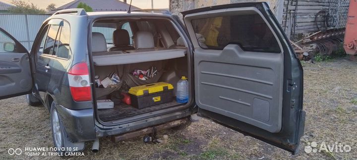 Chery Tiggo (T11) 1.8 МТ, 2011, 200 998 км