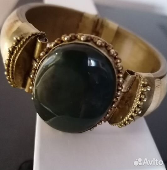 Браслет с крупным натурал. Нефритом Индия Редкость