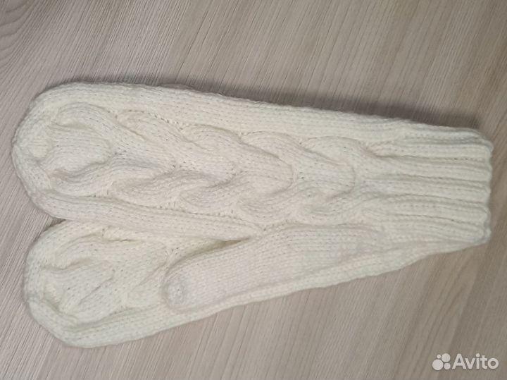 Варежки женские новые