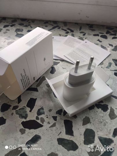 Оригинальное Зарядное устройство для iPhone 20W
