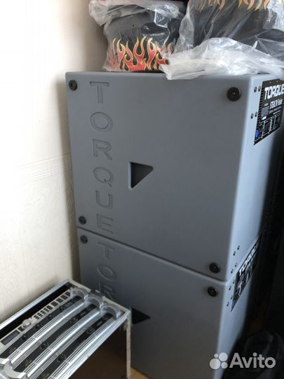 Сабвуфер Torque 1200 Stealth Fusion