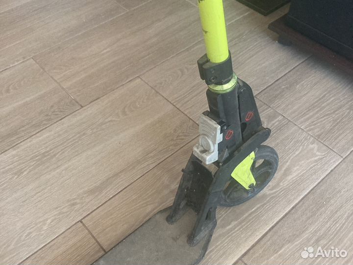 Городской Самокат Globber