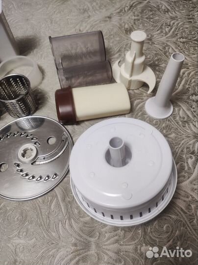 Терки,зап.части от мясорубки,соковыжималки