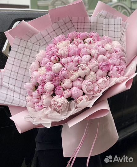 Букеты пионов