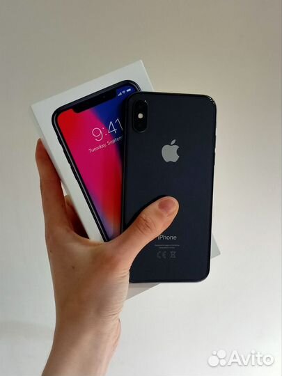 iPhone X, 64 ГБ