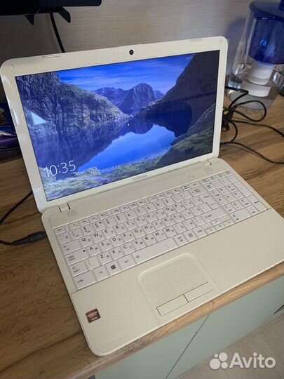 Ноутбук toshiba