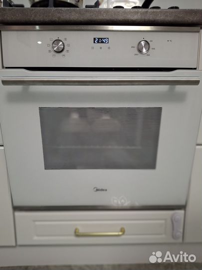 Духовой шкаф