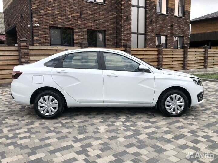 LADA Vesta 1.6 МТ, 2023, 300 км