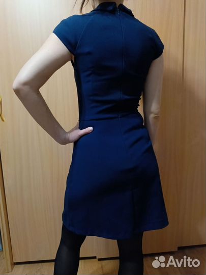 Платье в офис 42