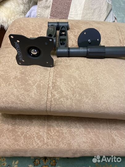 Кронштейн для монитора kromax