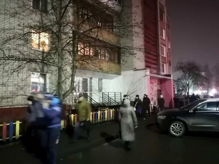 Торговая площадь 63м², интенсивный трафик 24/7