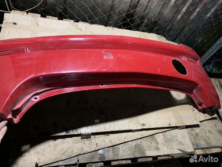 Бампер задний Daihatsu Yrv