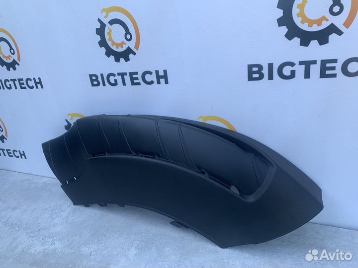 Накладка переднего бампера A2928854722