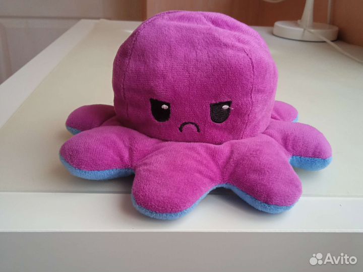 Синя фиолетовый осминожик