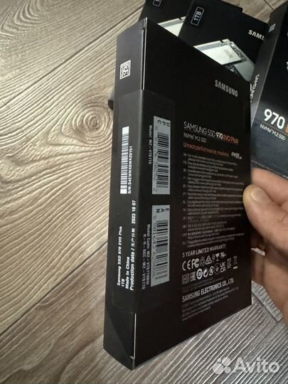 Samsung 970 evo plus 1tb новые