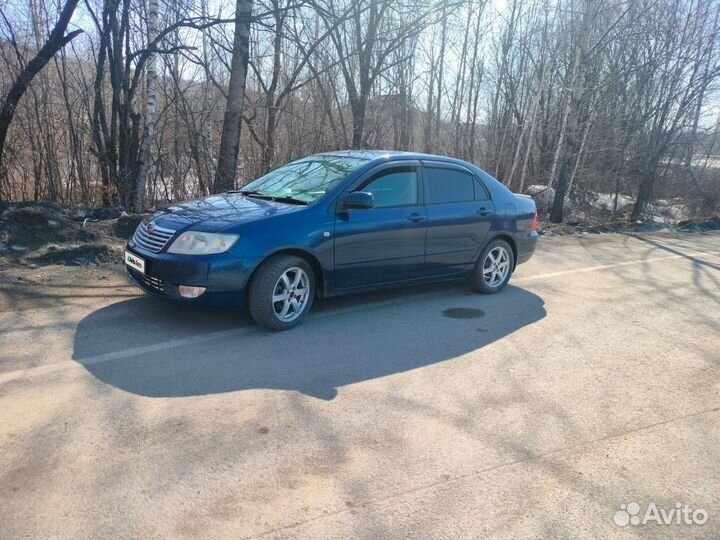 Toyota Corolla 1.5 AT, 2004, 200 000 км