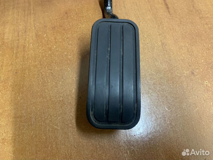 Педаль газа VW Sharan / Ford Galaxy 1,9 TDI