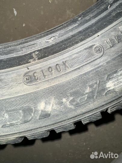 Dunlop SP Winter Ice 03 215/50 R17