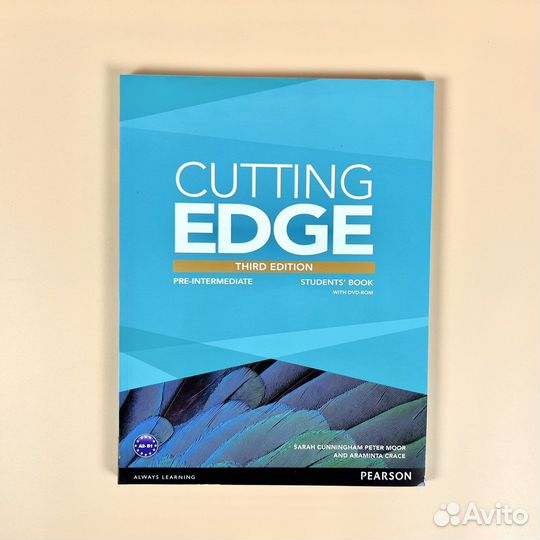 Cutting edge pre-intermediate Third Edition + CD