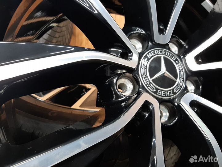 Оригинальный комплект r18 Mercedes S-класс W223