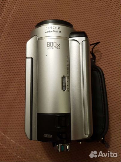 Видеокамера Sony DCR-SR40E