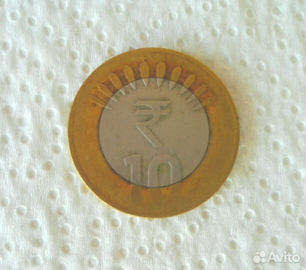 Монеты четырех стран