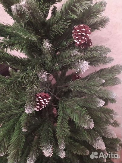 Елка искусственная