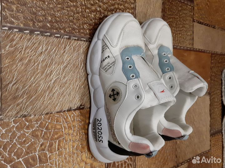 Кроссовки для девочки 37 размер