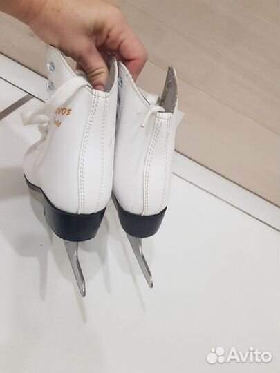 Фигурные коньки Graf