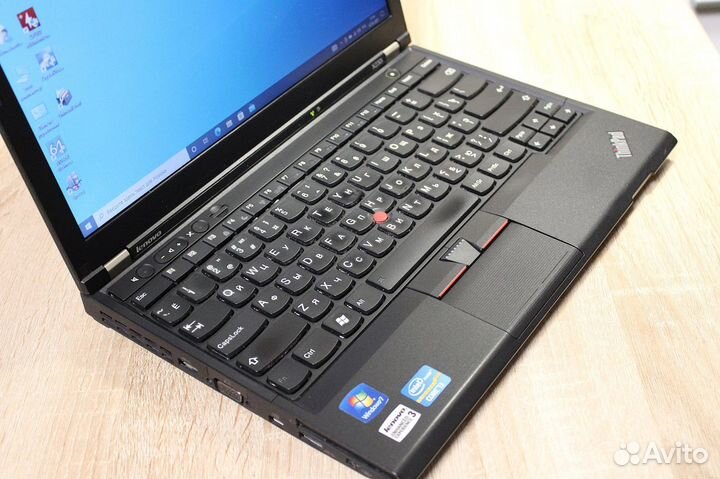 Lenovo Thinkpad X230i