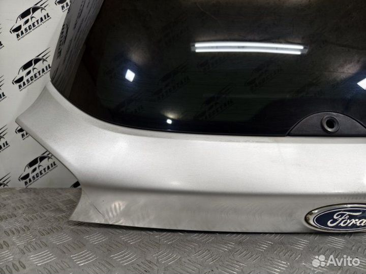 Крышка багажника Ford Focus 3 1.6 pnda 2012