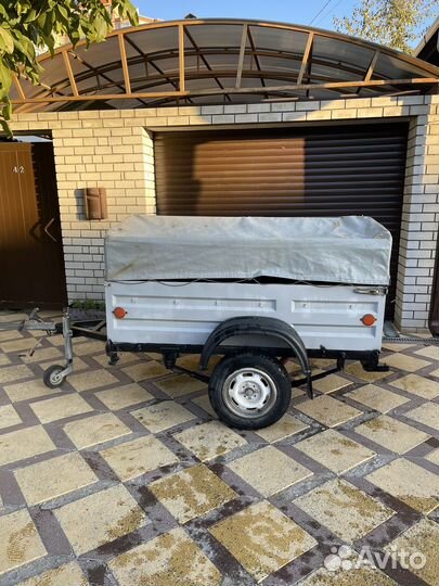 Прицеп на легковой автомобиль