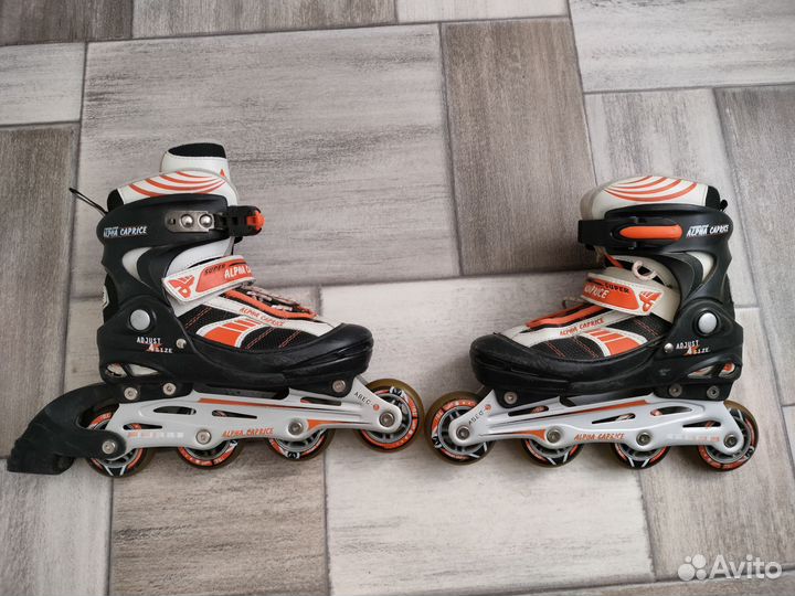 Роликоаые коньки