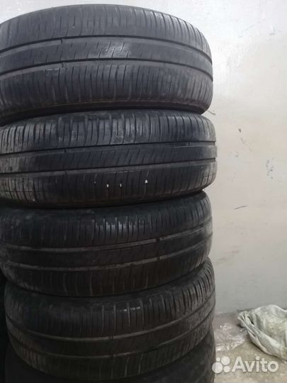 R14 Michelin Energy XM2 185/65, PCD 4x100 DIA 56.1