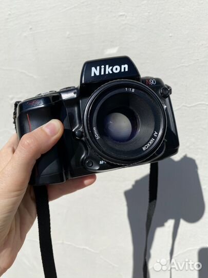 Пленочный фотоаппарат Nikon N90 + AF Nikkor 50 mm