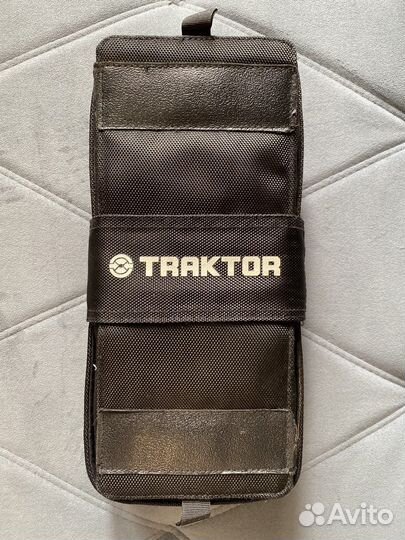DJ контроллер Traktor Kontrol x1 mk1 и чехол