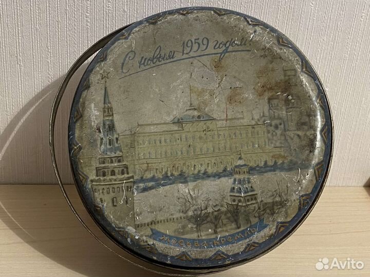 Жестяная банка 