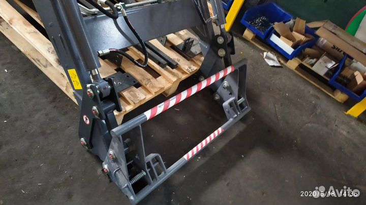 Погрузчик Т219 вепрь на мтз 82