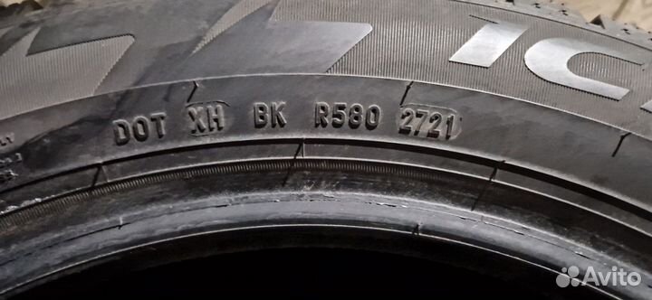 Pirelli Ice Zero 205/55 R16