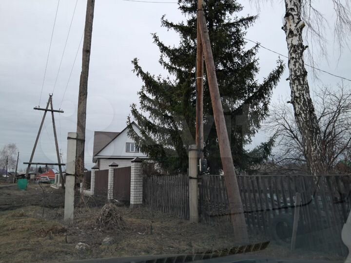 Дом 29,6 м² на участке 10 сот.