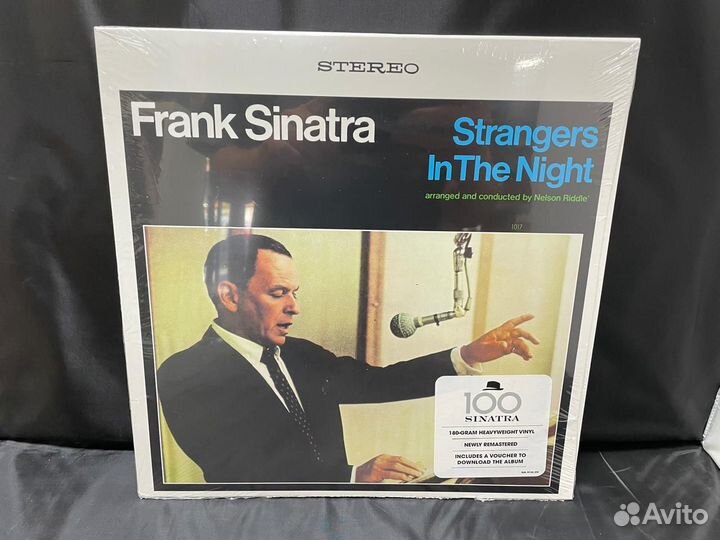 Frank Sinatra - Stangers In The Night