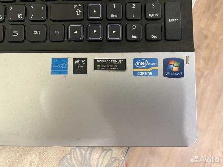 Ноутбук Samsung np300e5a