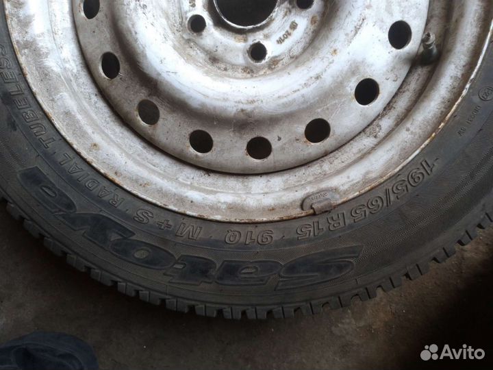 Шины с дискам r15