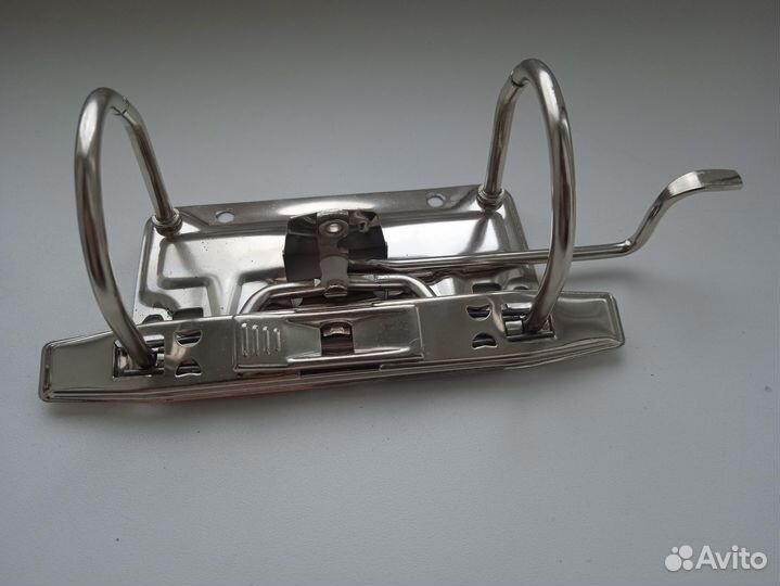 Арочный механизм с планкой для файловой папки