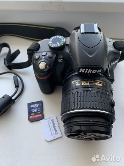 Зеркальный фотоаппарат Nikon d3200