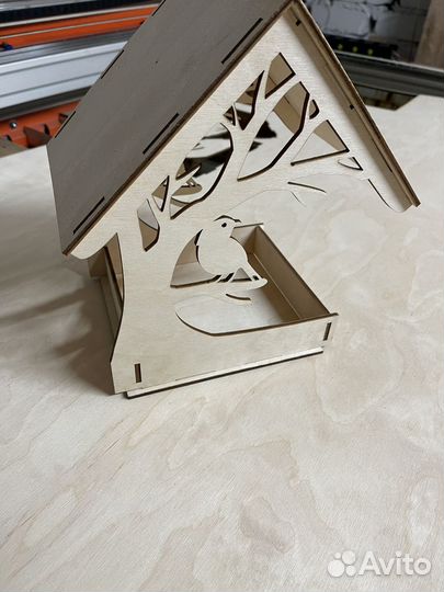 Кормушка для птиц из фанеры. Конструктор