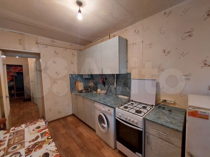 2-к. квартира, 43 м², 1/2 эт.