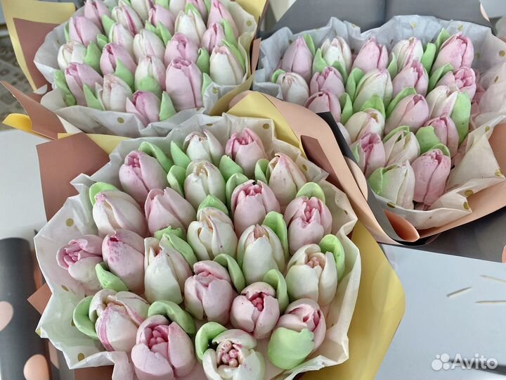 Мини букетики зефирных тюльпанов